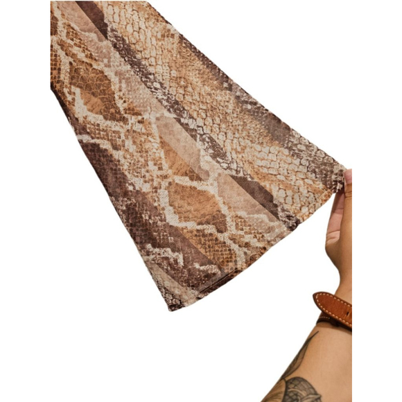 Women's House of Harlow 1960 x REVOLVE Blouse - M - Brown - Picture 3 of 4